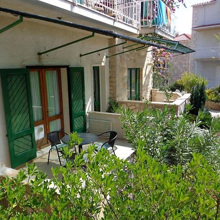 Apartment Brane Бол Екстер'єр фото