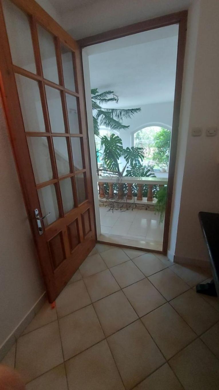 Apartment Brane Бол Екстер'єр фото
