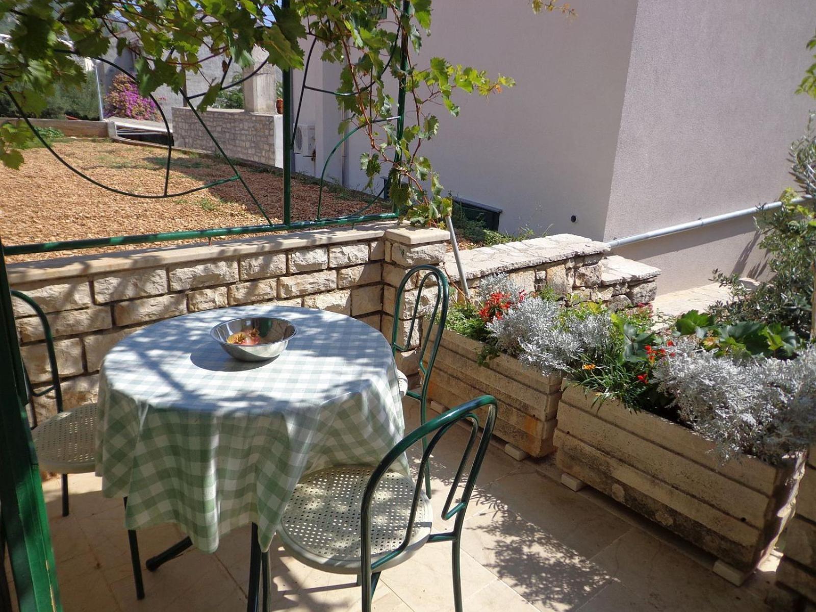 Apartment Brane Бол Екстер'єр фото