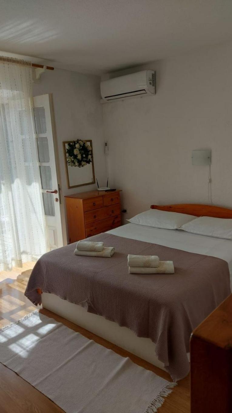 Apartment Brane Бол Екстер'єр фото